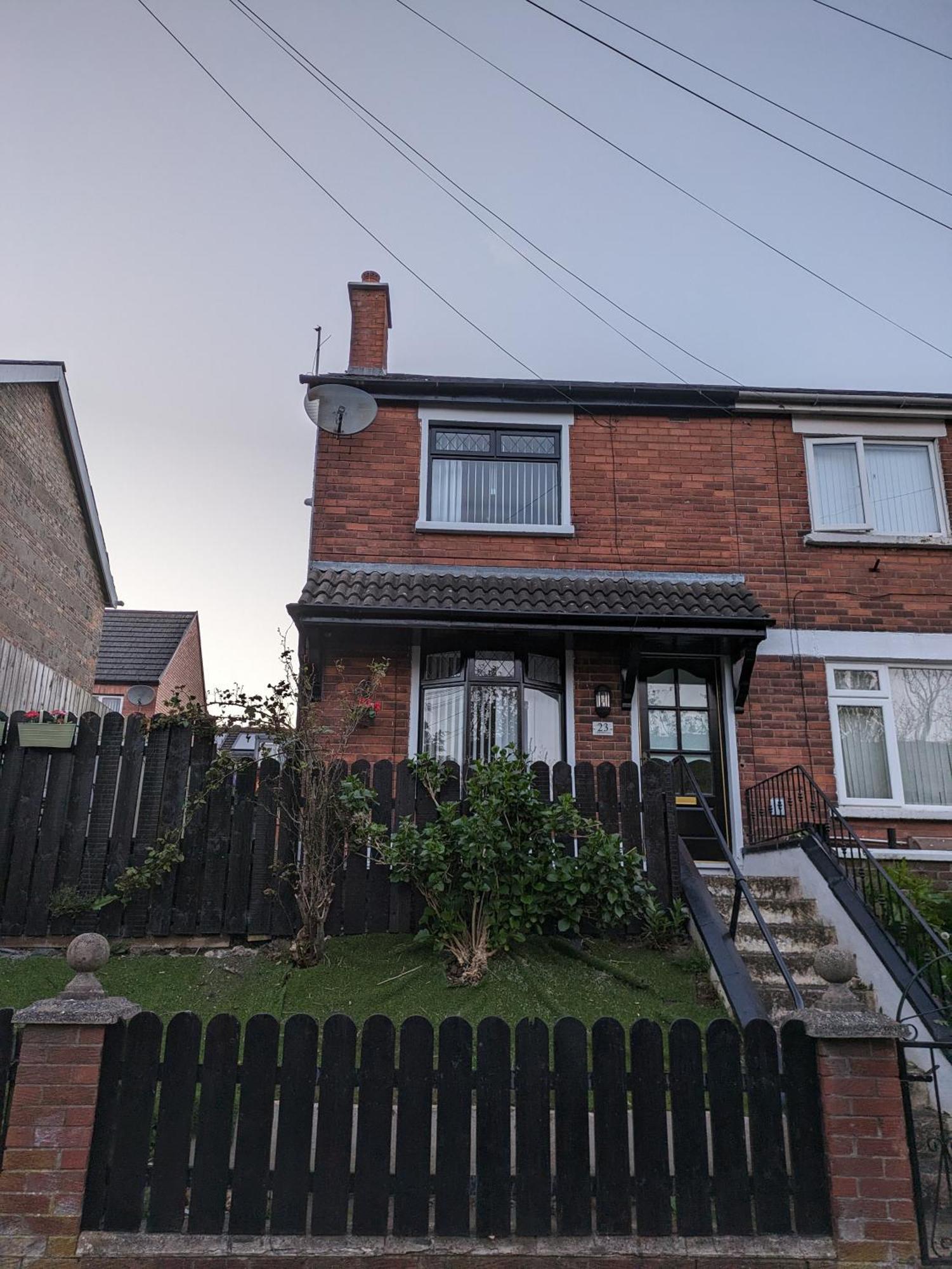 Mairead - Cosy Property In Gaeltacht Quarter Belfast Buitenkant foto